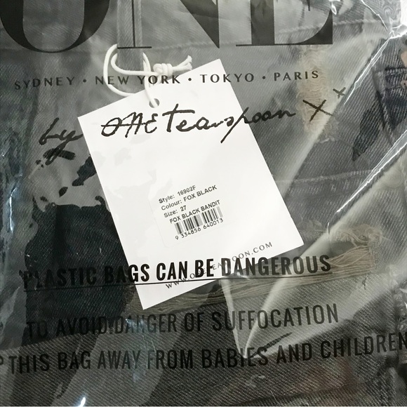 One Teaspoon Fox Black Bandit shorts low waist style NIB - Picture 7 of 13